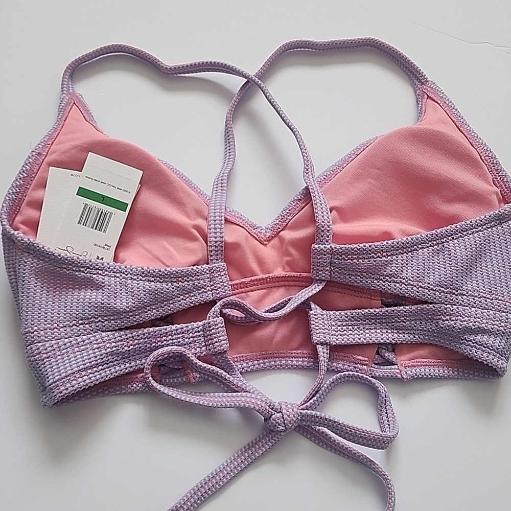 Jessica Simpson Lilac Crossed Bikini Top  Size L, Textured, Adjustable - Picture 3 of 6